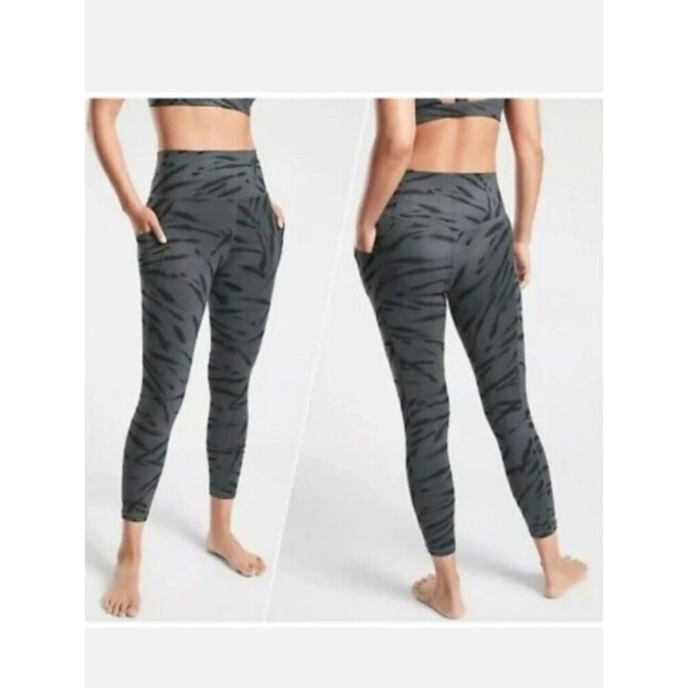 Athleta Tights Salutation Stash Pocket II 7/8 Zebra Print Gray Sz Medium